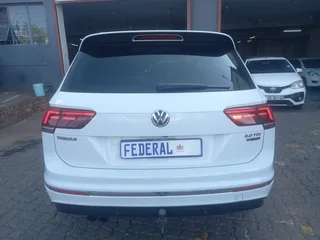 2017 Volkswagen Tiguan SUV 2.0TDI 4Motion R-Line