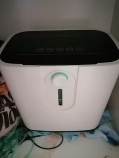 Oxegen and nebulizer tank