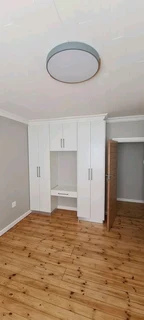 SKILLED, PROFESSIONAL,  EXPERIENCED AND COMPETENT CARPENTER.