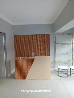 SKILLED, PROFESSIONAL,  EXPERIENCED AND COMPETENT CARPENTER.