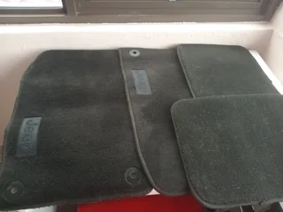 Jeep Grand Cherokee WK Carpeted Floor Mats