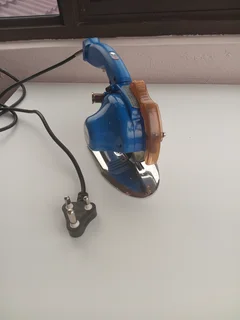 Cloth Cutting Machine