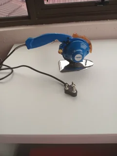 Cloth Cutting Machine