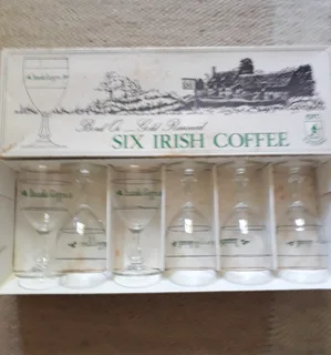 Beautiful Stylish  Brand New Original Imported Glass Rimmed Irish Whiskey Glasses X 6hand Crafted
