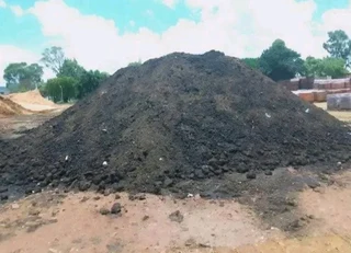 Compost, topsoil and Lawn dressing