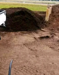 Compost, topsoil and Lawn dressing