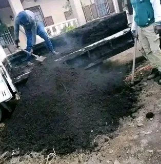 Compost, topsoil and Lawn dressing