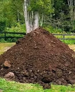 Compost, topsoil and Lawn dressing