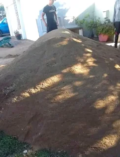 Compost, topsoil and Lawn dressing