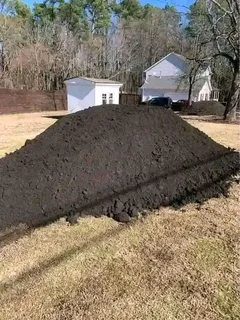 Compost, topsoil and Lawn dressing