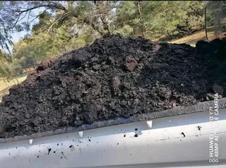 Compost, topsoil and Lawn dressing