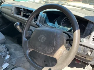 2008 TOYOTA QUANTUM HIGH ROOF 14 SEATER 2.7 VVT-i