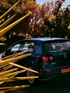 Volkswagen Golf R32 for sale