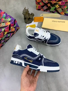 Louis vuitton sneakers