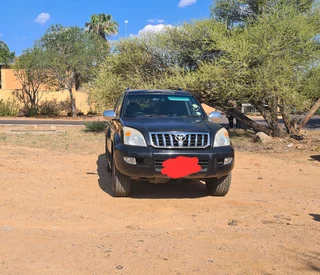 2004 Toyota Prado SUV