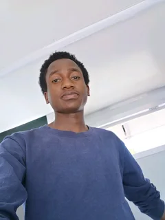 Looking for a job as a general worker or domestic or assistant role