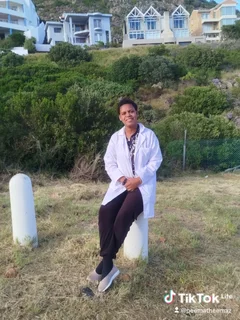 looking for full-time housekeeping and cooking.