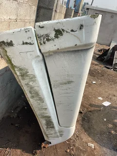 Nissan UD Truck Aero Kit R5000