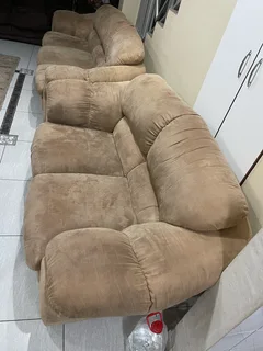 Sofas Grafton Everest 1X 3 Seater 1 X 2 Seater R4500