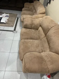 Sofas Grafton Everest 1X 3 Seater 1 X 2 Seater R4500