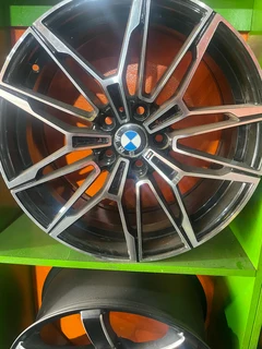 A brand new set of 19inch bmw rims available for sale