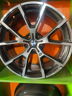 A brand new set of 19inch BMW rims available for sale