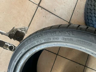 2x 225 40 18 Brand New continental tyres available