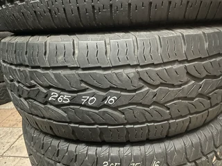 1x 265 70 16 Dunlop tyre with good treads available for sale