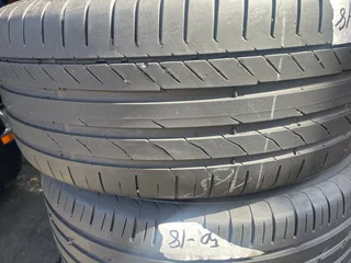1x 235 50 18 Continental run flat tyre with 90% treads available