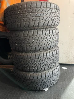 A clean set of 265 60 18 Giti4x4 white lettering tyres with 99% treads available for sale