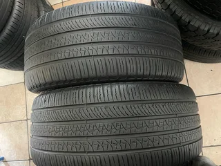 2x 275 45 21 Pirelli scorpion zero tyres with good treads available for sale