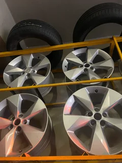 A good set of 18inch rims pcd 5/108 available for sale