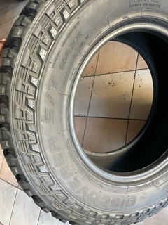 1x 265/70/17 cooper st maxx with 95% treads available