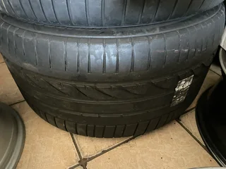 A clean set of X5 tyres 315/35/20 Bridgestone run flat tyres with very good treads available for sal