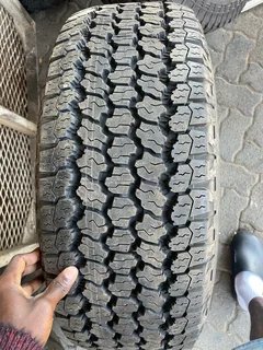 1x Brand New 265/65/17 Goodyear wrangler tyre available for sale
