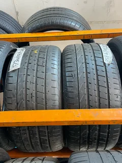 2x 255/30/19 Pirelli run flat tyres with 85-90% treads available for sale