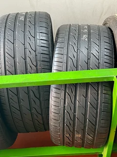 2x 275/30/20 normal tyres with 95% treads available for sale