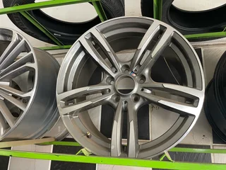 1x 18inch aBMW single rim available for sale