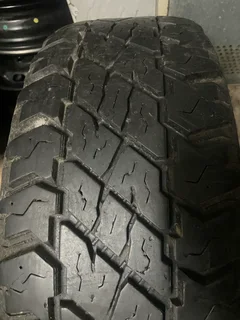 1x 275 66 18 cooper ST maxx tyre with 90% treads available for sale