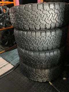 A clean set of 225 70 16 Bf Goodrich ko2 tyres with very good treads available