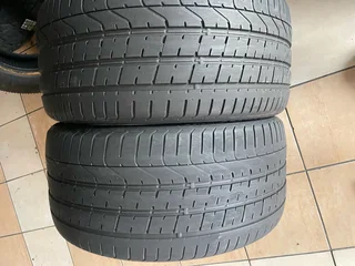 2x 275 30 20 Pirelli normal tyres with sufficient treads available for sale