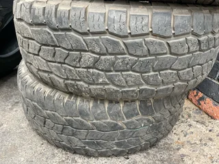 Two 285/70/17 Cooper discoverer tyres with very good treads available for sale