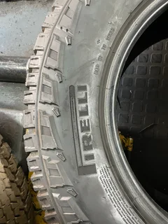 1x 265 65 17 Pirelli scorpion verde tyre with 98% treads available