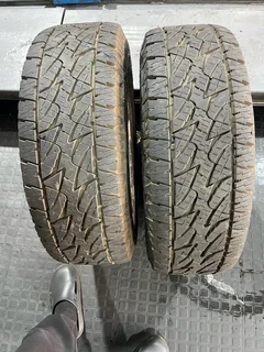 2x 254 75 15 Firestone tyres with very good treads available for sale