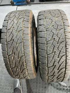 2x 254 75 15 Firestone tyres with very good treads available for sale