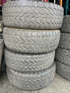 A clean set of 285 70 17 general grabber tyres with good treads available