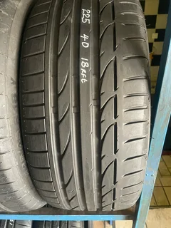 1x 225/40/18 Bridgestone run flat tire with 99% treads available for sale