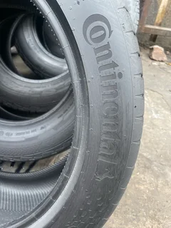 Two 265/40/19 Continental sportcontact7 available for sale