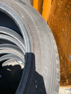 A clean set of 275/45/20 Pirelli scorpion verde tyres with good treads available for sale