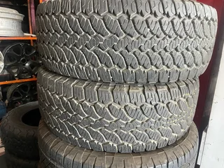 2x 265/60/18 general grabber tyres with 90% treads available for sale